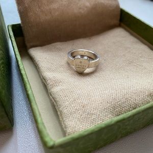 Authentic Gucci silver heart ring. Size 6